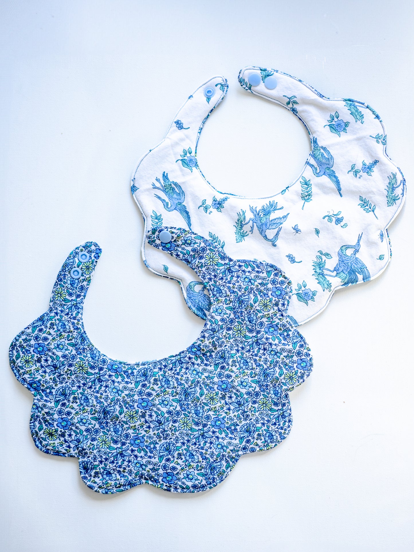 Scallop Edge Baby Bib