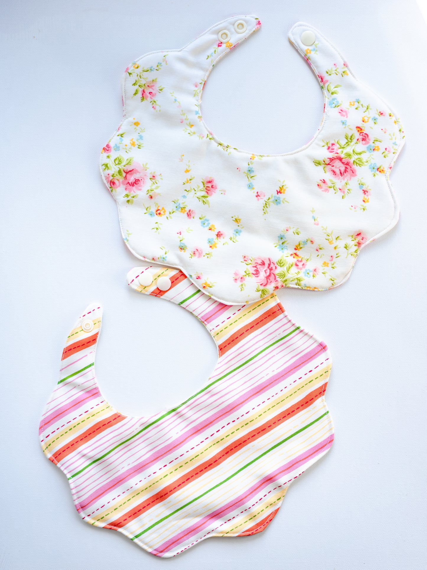 Scallop Edge Baby Bib