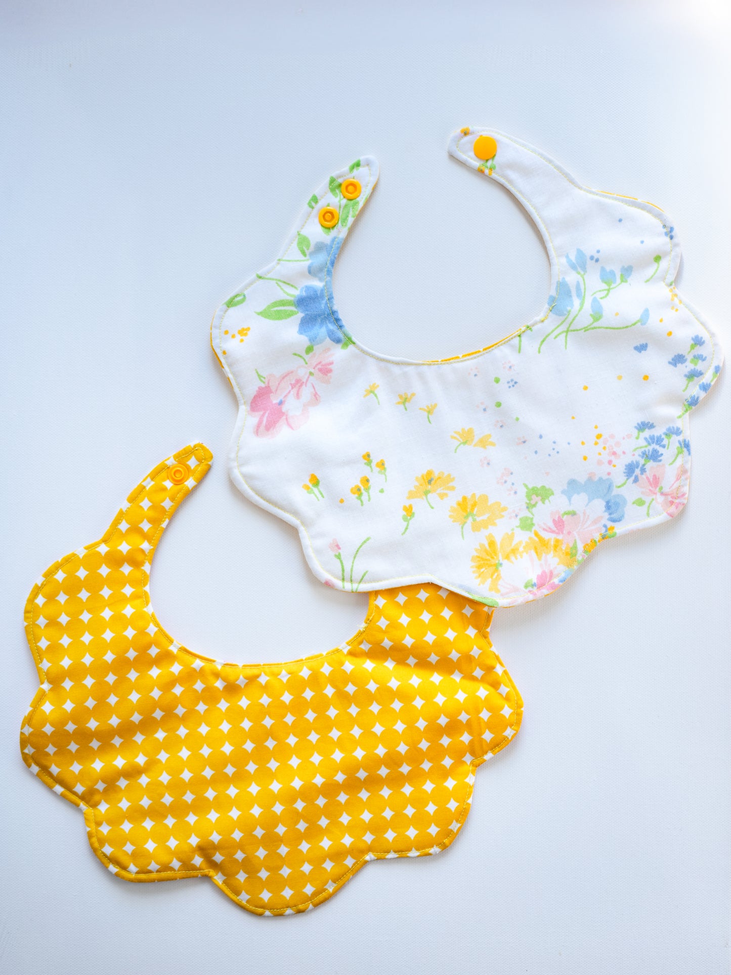 Scallop Edge Baby Bib